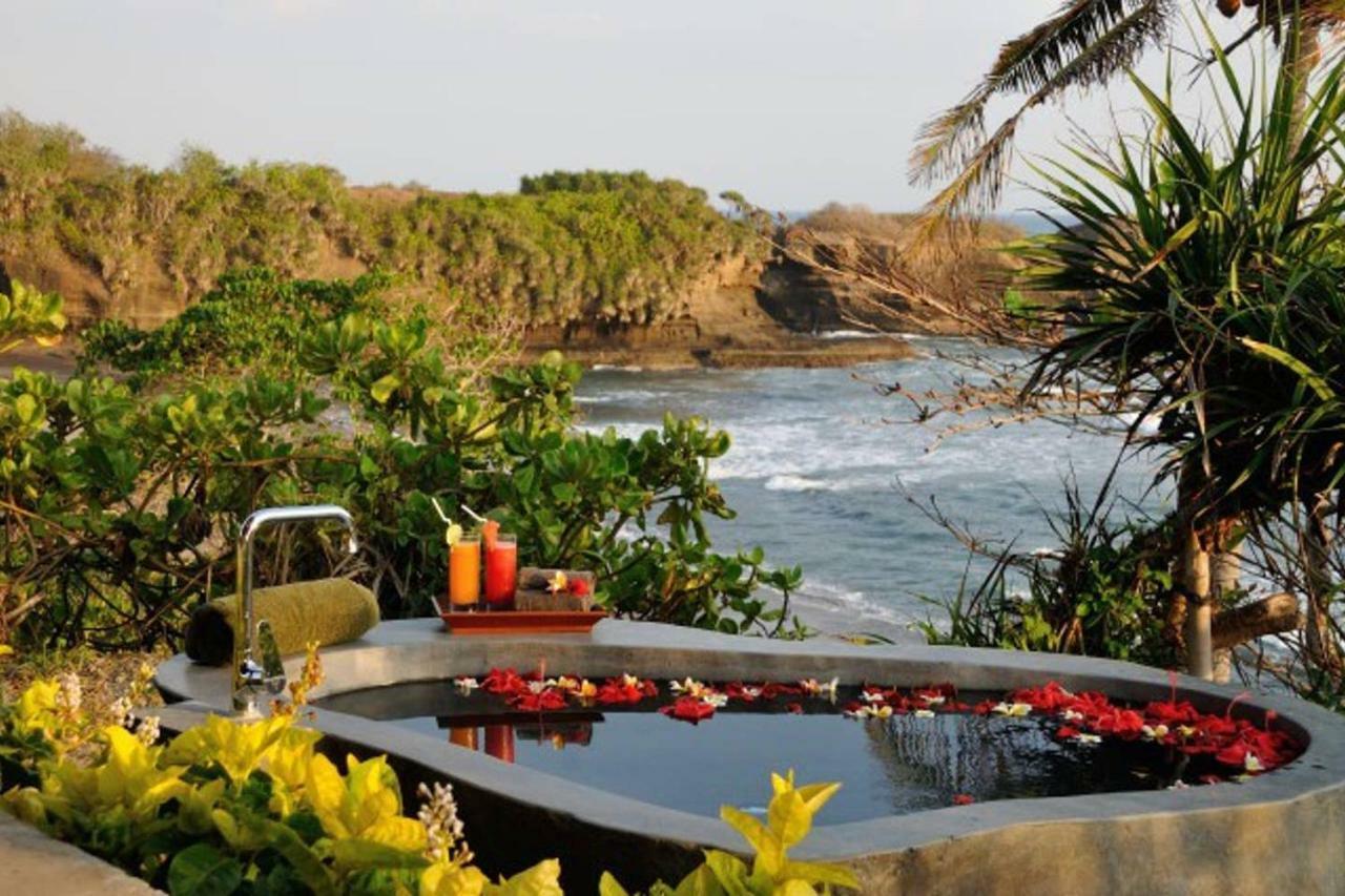 Bulung Daya Beach Villa Retreat Antasari Zewnętrze zdjęcie